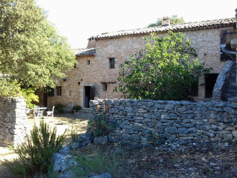 Le Jas Des Aiguiers Hotel Saint-Saturnin-d'Apt Bagian luar foto