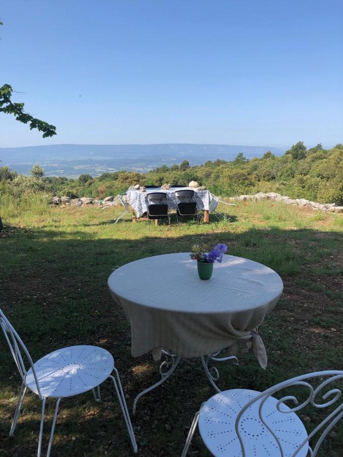 Le Jas Des Aiguiers Hotel Saint-Saturnin-d'Apt Bagian luar foto
